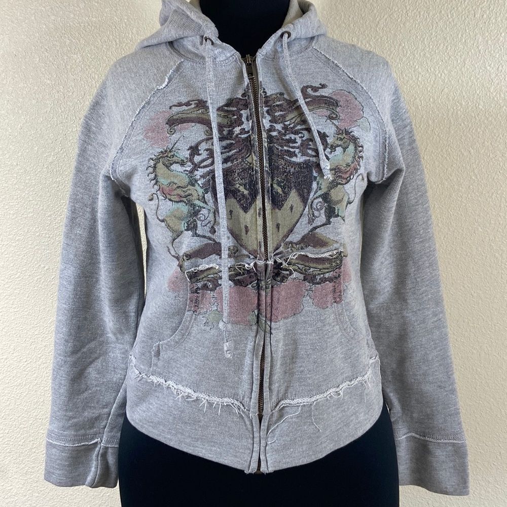 Lei Sweater Size L